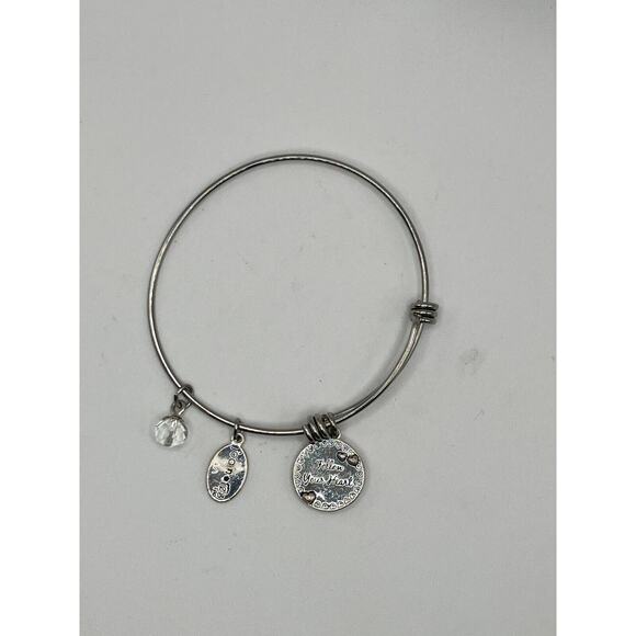 Footnotes Reversible Charm “Follow Your Heart”/"Believe" Bangle Bracelet - Picture 2 of 11